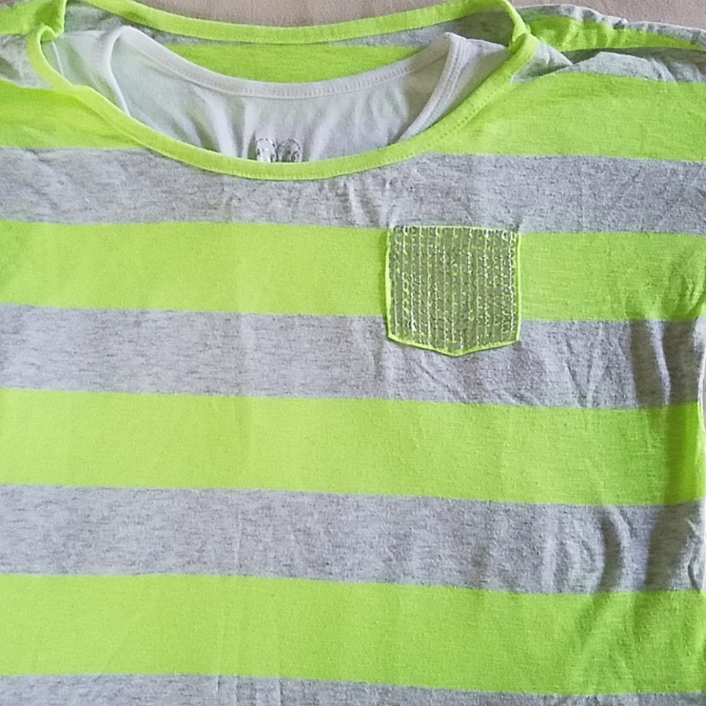 Justice Shirt - Picture 3 of 5